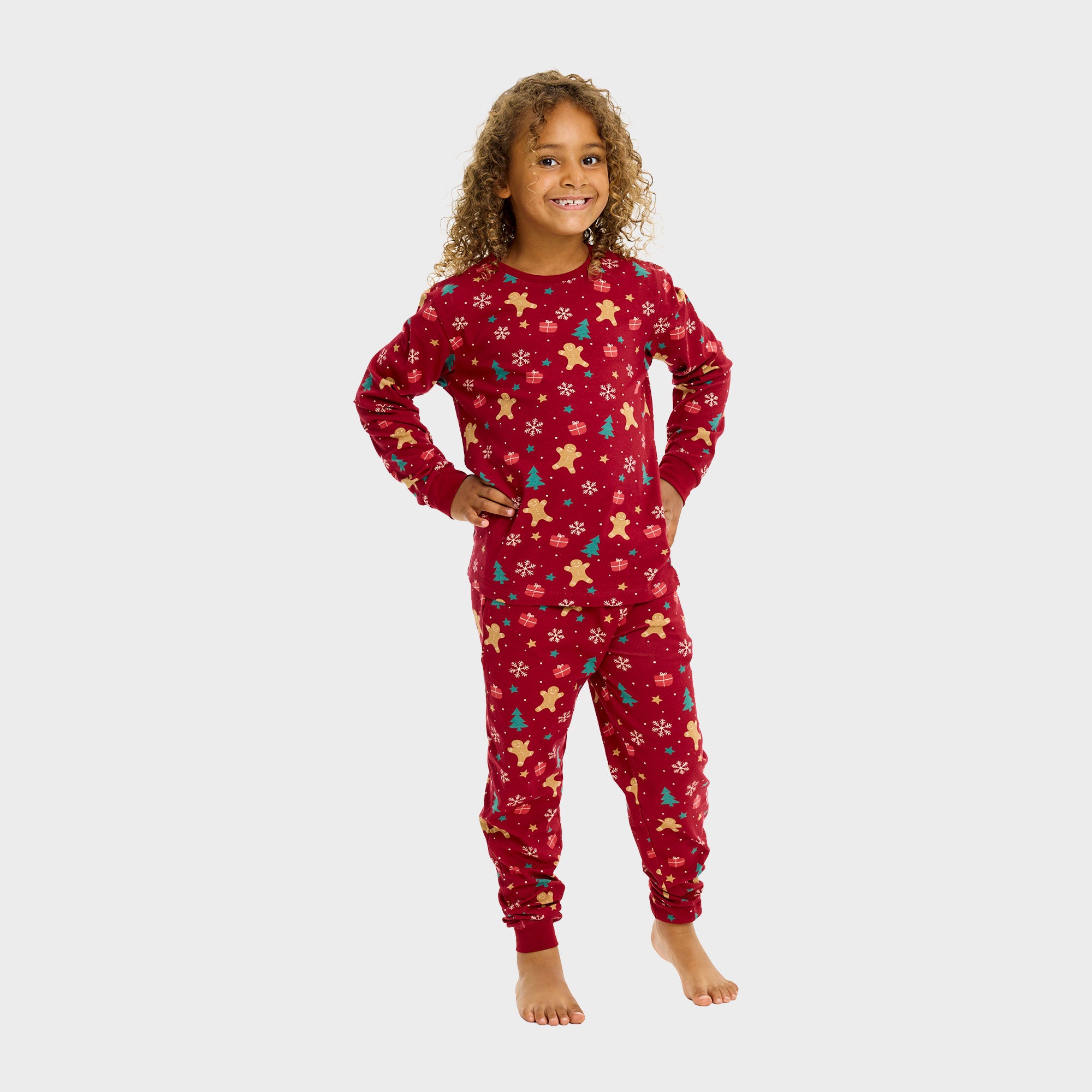 The gingerbread julepyjamas rød til børn